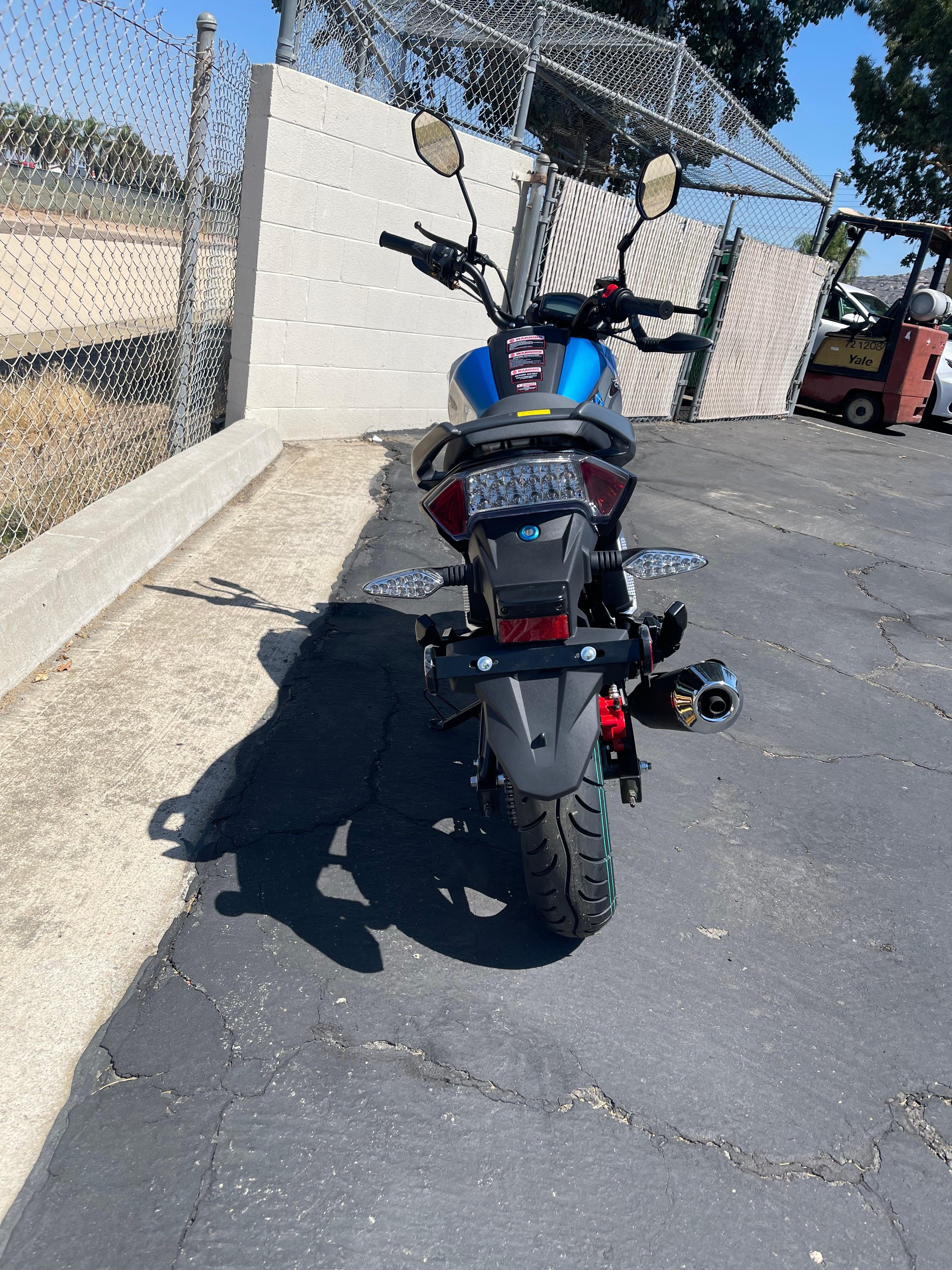 LIFAN KP-MINI EFI SS3 150cc 5 Speed Manual Motorcycle - TurboPowersports.com