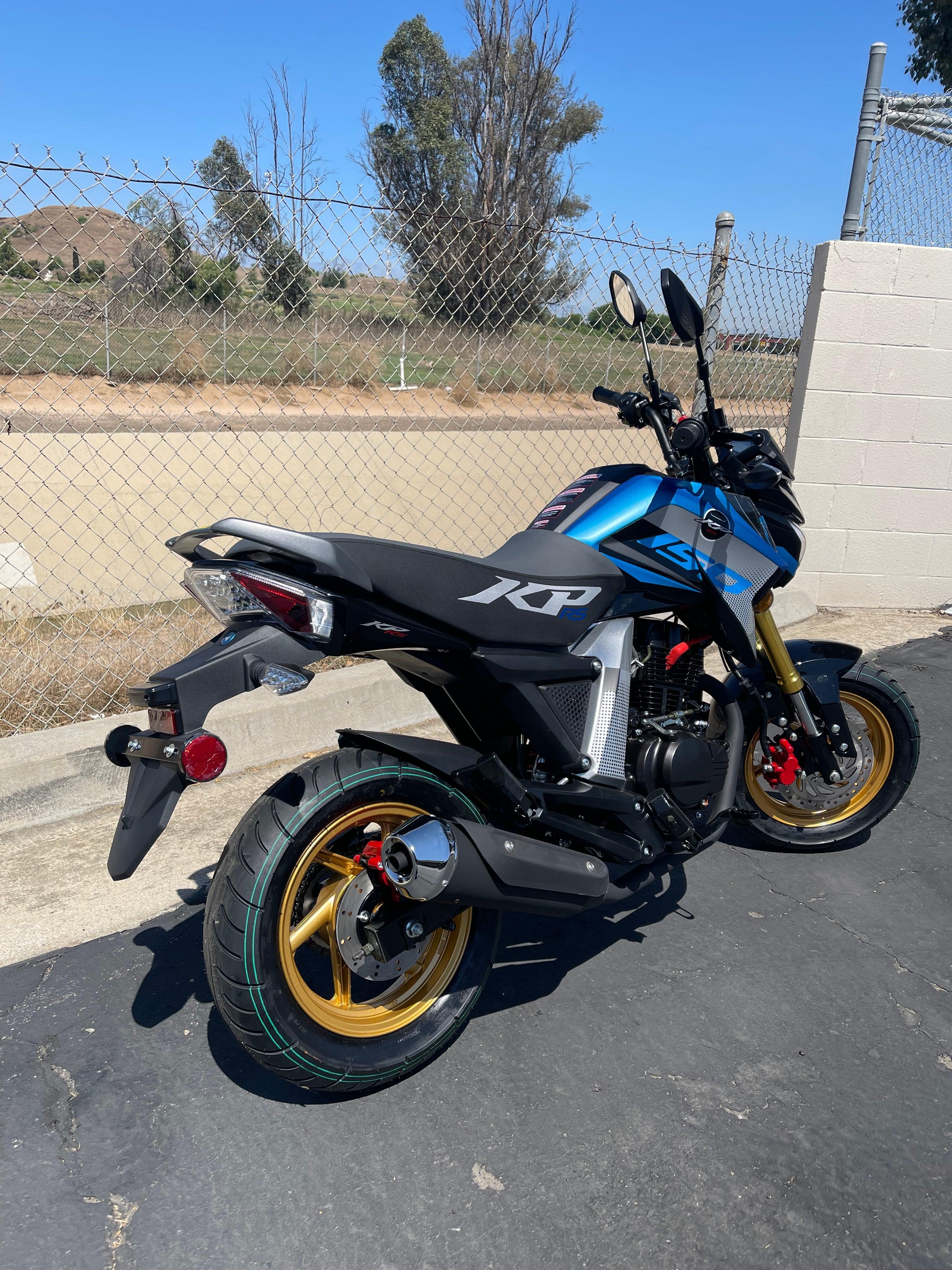LIFAN KP-MINI EFI SS3 150cc 5 Speed Manual Motorcycle - TurboPowersports.com