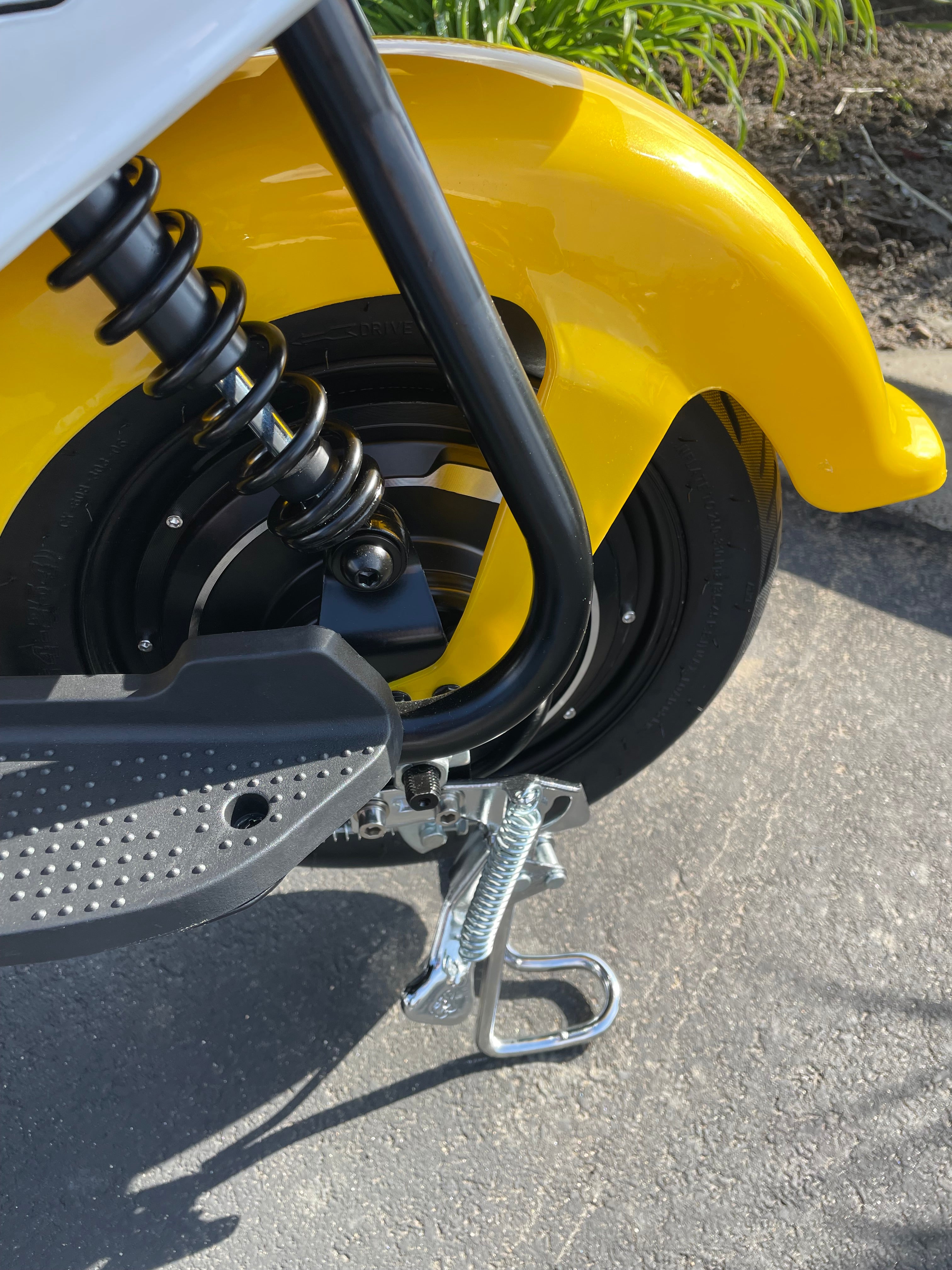 SCOOT E SCOOTER 48V20AMP