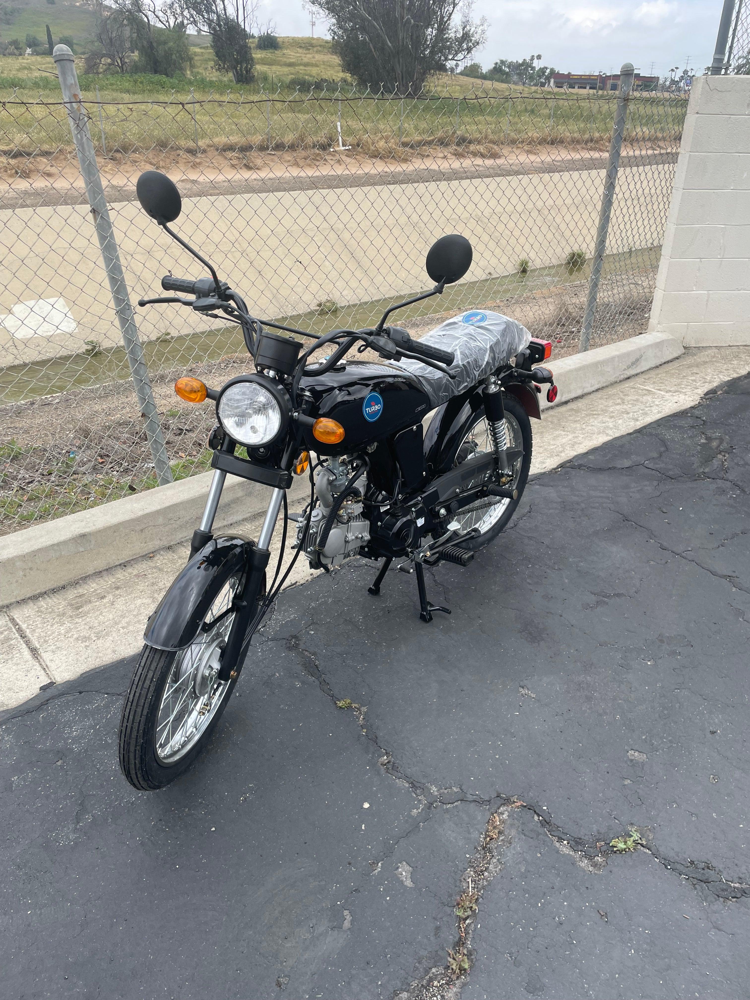 Limited Edition Nostalgia 125cc 4 Speed Simi Automatic -Speed Manual Motorcycle Scooter - TurboPowersports.com