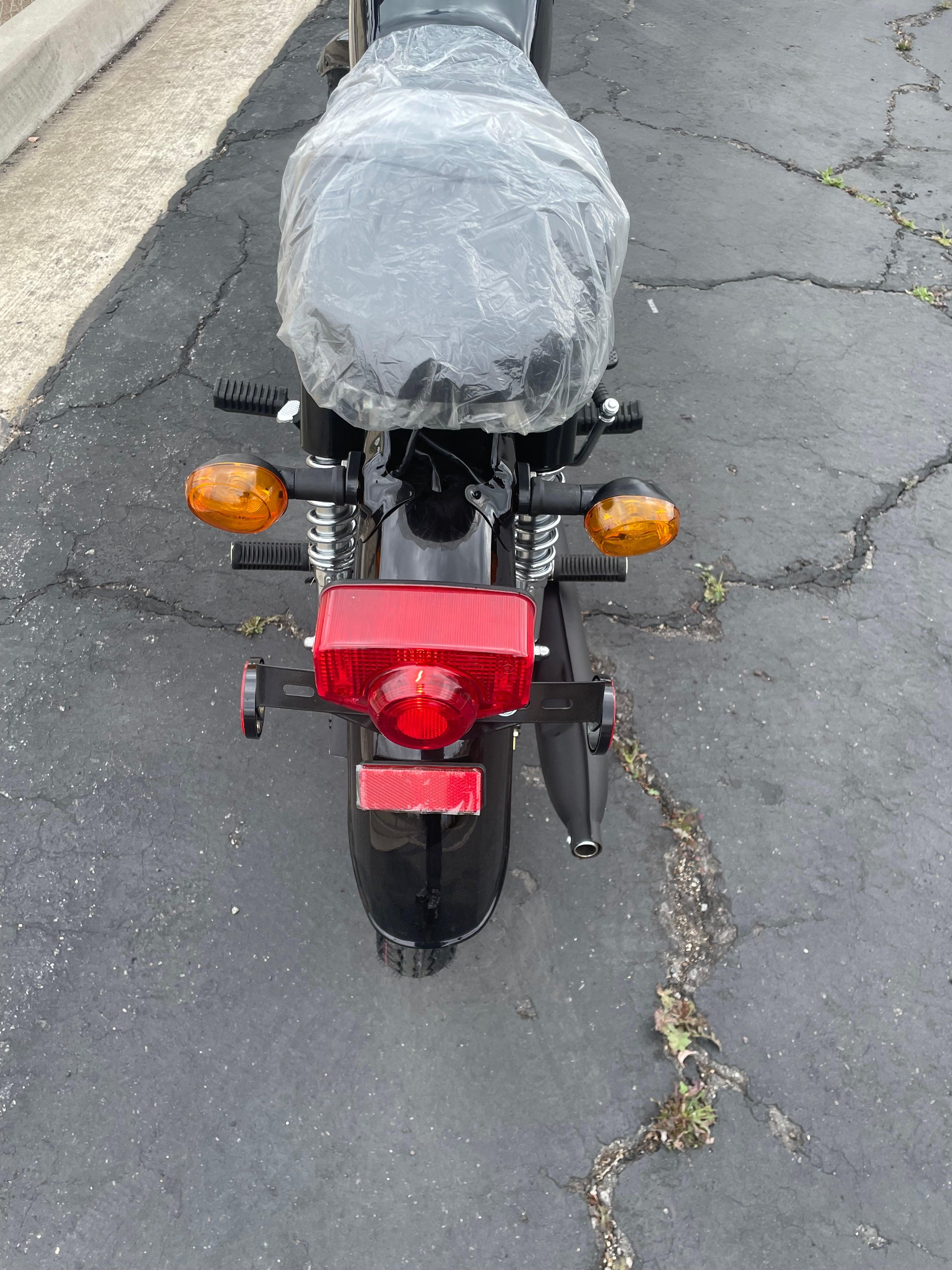 Limited Edition Nostalgia 125cc 4 Speed Simi Automatic -Speed Manual Motorcycle Scooter - TurboPowersports.com