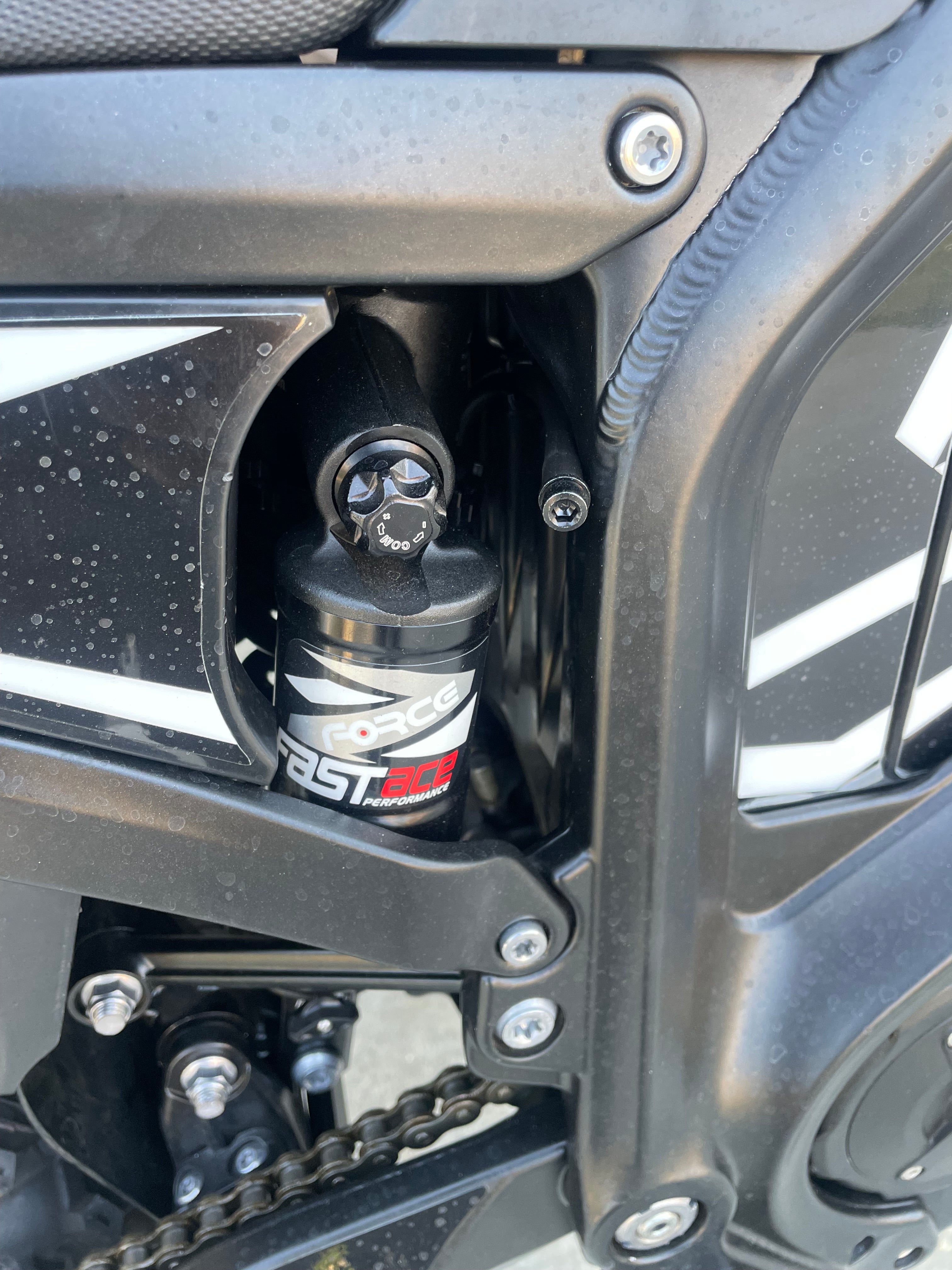 Supermach Viper Pro 72v Electric Dirt Bike