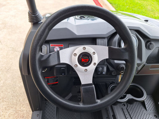 Vitacci Rover 4-seat electric golf cart