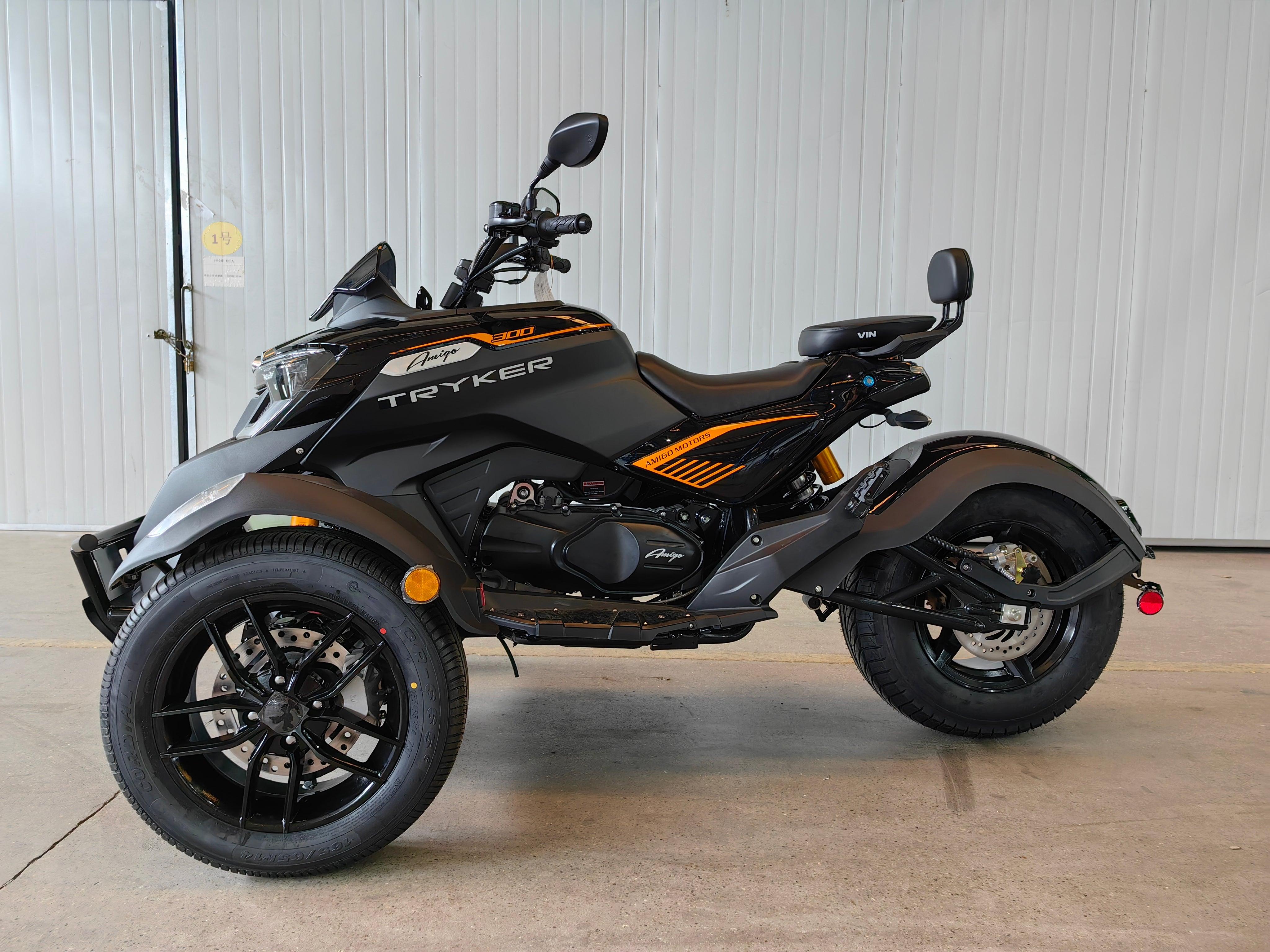 300cc EFI Tryker Trike Scooter Gas Moped Fully Automatic with Reverse - Amigo Tryker 300 - TurboPowersports.com
