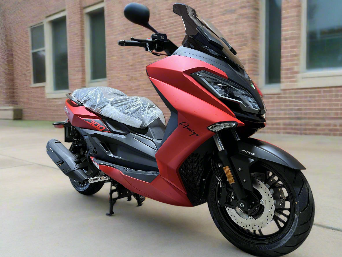 Amigo Storm 300CC EFI Scooter - TurboPowersports.com