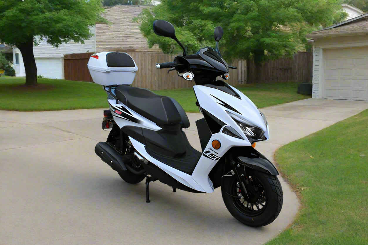 150cc gas motorscooter