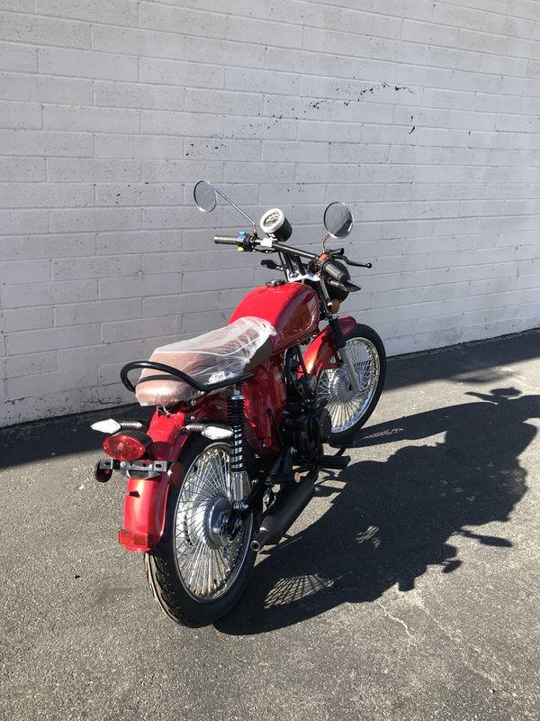 Limited Edition Nostalgia 125cc 4 Speed Simi Automatic -Speed Manual Motorcycle Scooter - TurboPowersports.com