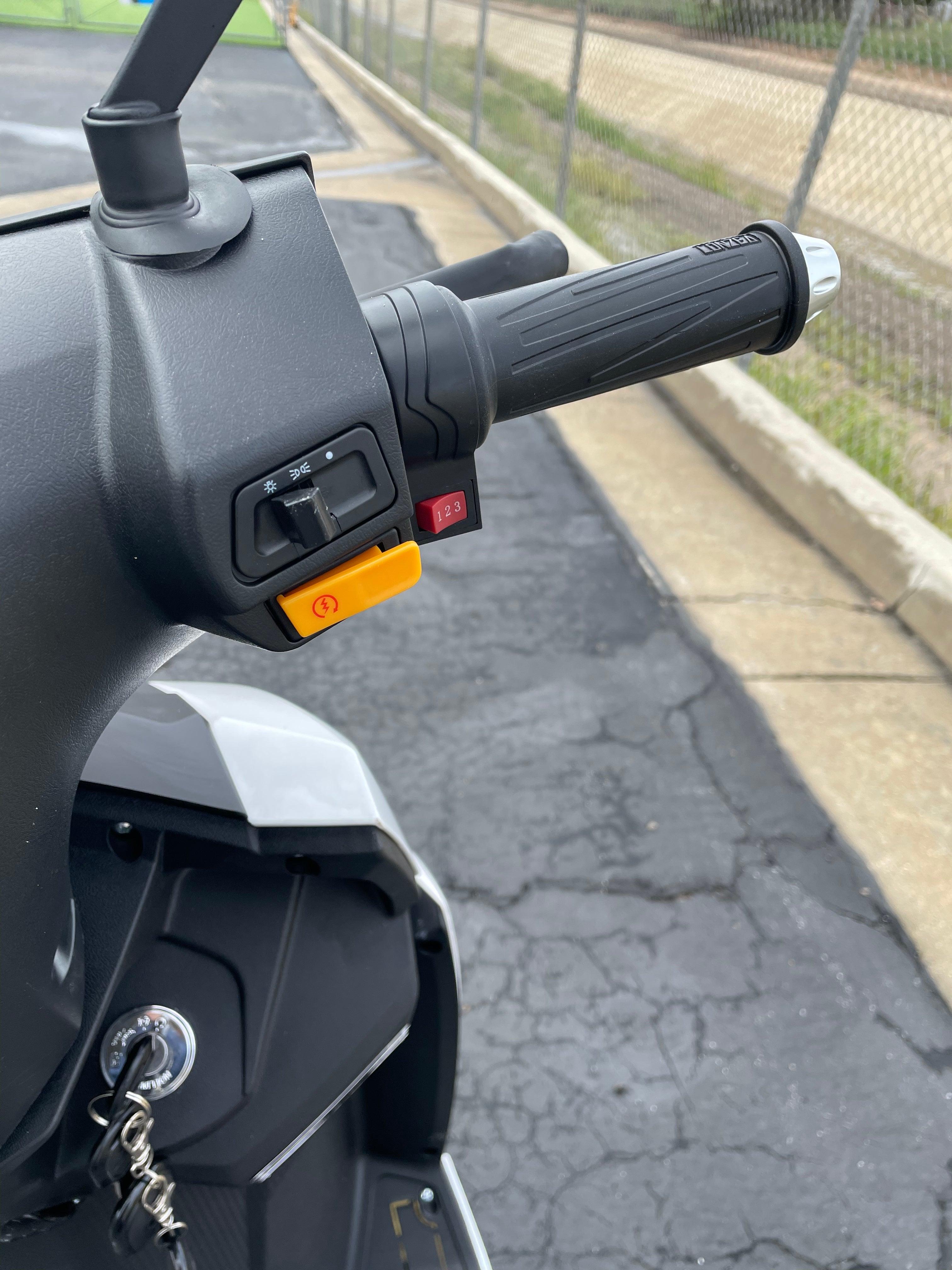 E -Strike Scooter 1200 watts 72 Volts Brushless Motor - TurboPowersports.com