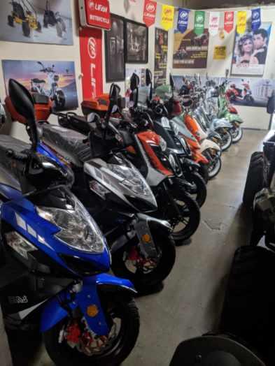 BMS PRESTIGE 150 Automatic Scooter - TurboPowersports.com