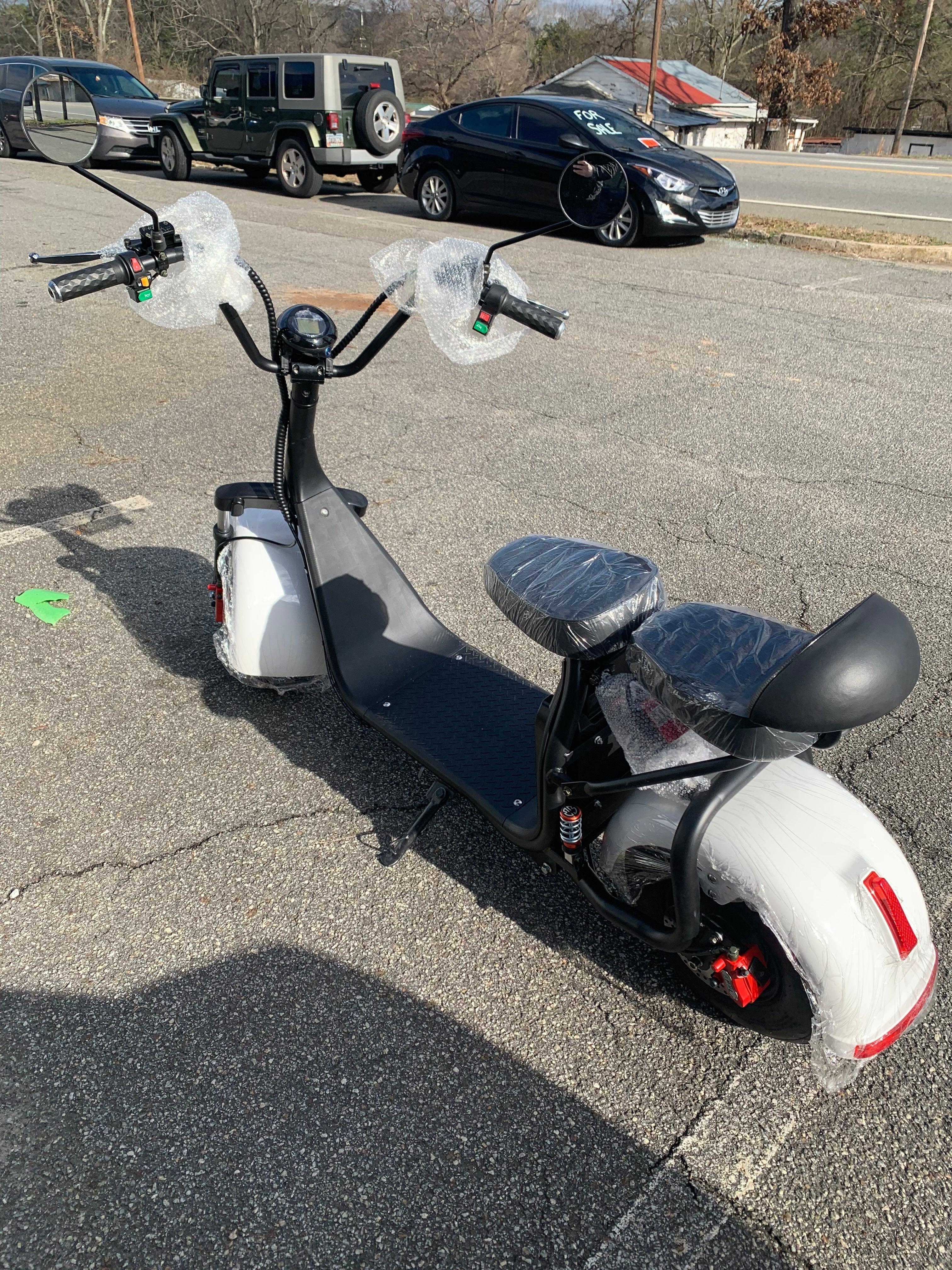 GETAWAY 2000 WATT TRIKE SCOOTER - TurboPowersports.com