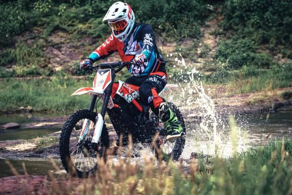 APOLLO RFN Electric Dirt Bikes 74v 12.5Kw