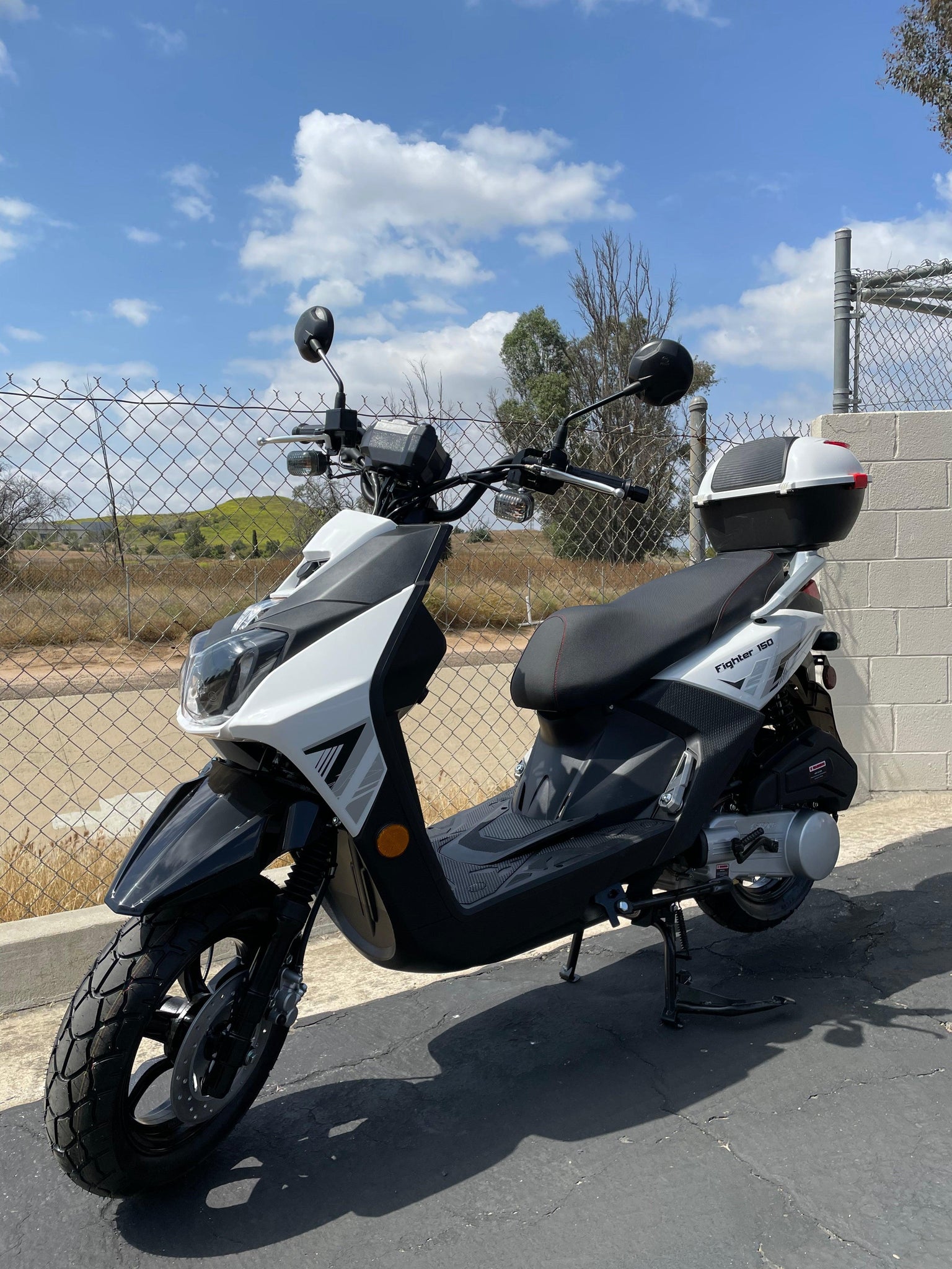 Ranger 150cc. Scooter USB. TurboPowersports