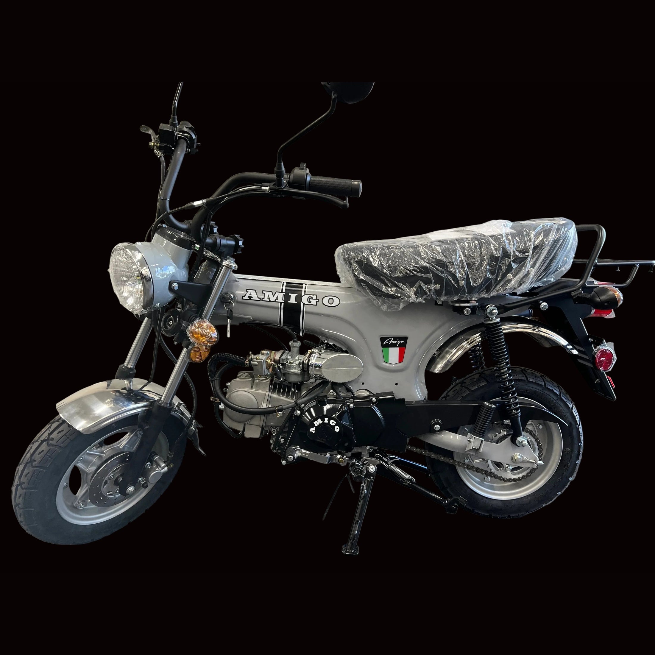 Silver Amigo Rocky 125cc mini bike front three-quarter view with Italian flag decal