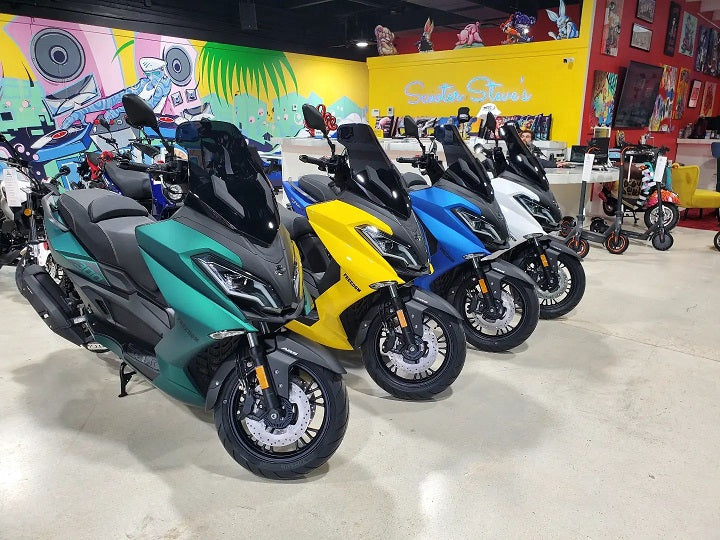 Green 300cc Storm scooter 