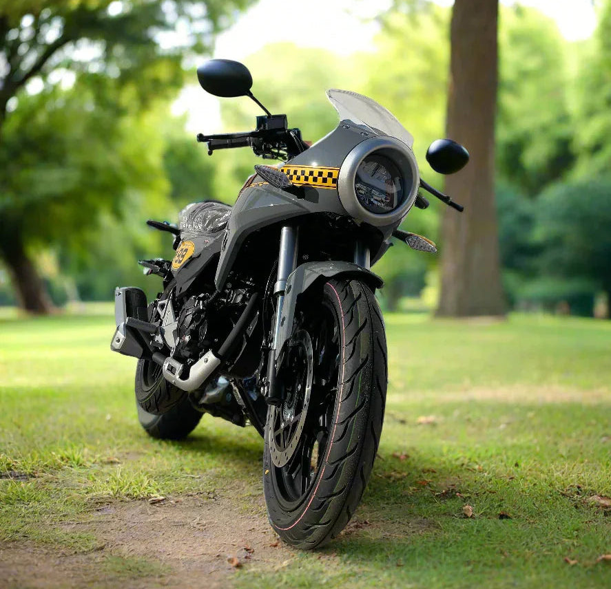 American lifan kp master Motorcycle is parked on grass in a green park, sporty design, modern headlight.