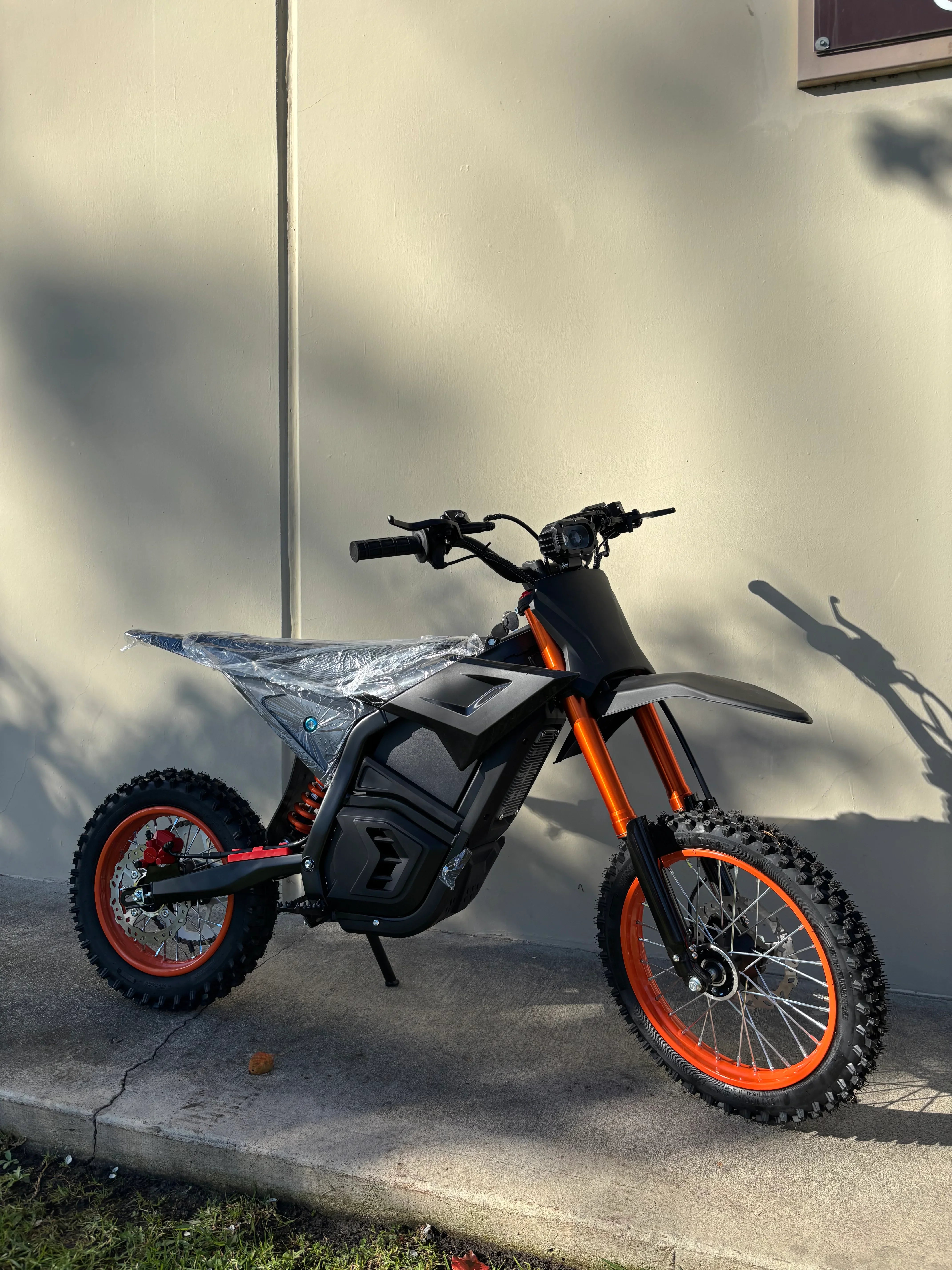 Cemoto DO3 3000W Electric Dirt Bike