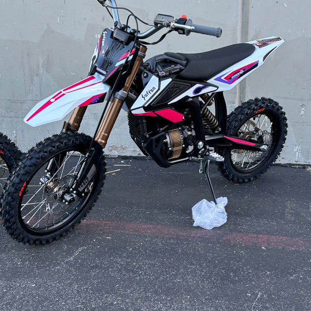 2026 Surron Hyper Bee electric dirt bike white black pink graphics