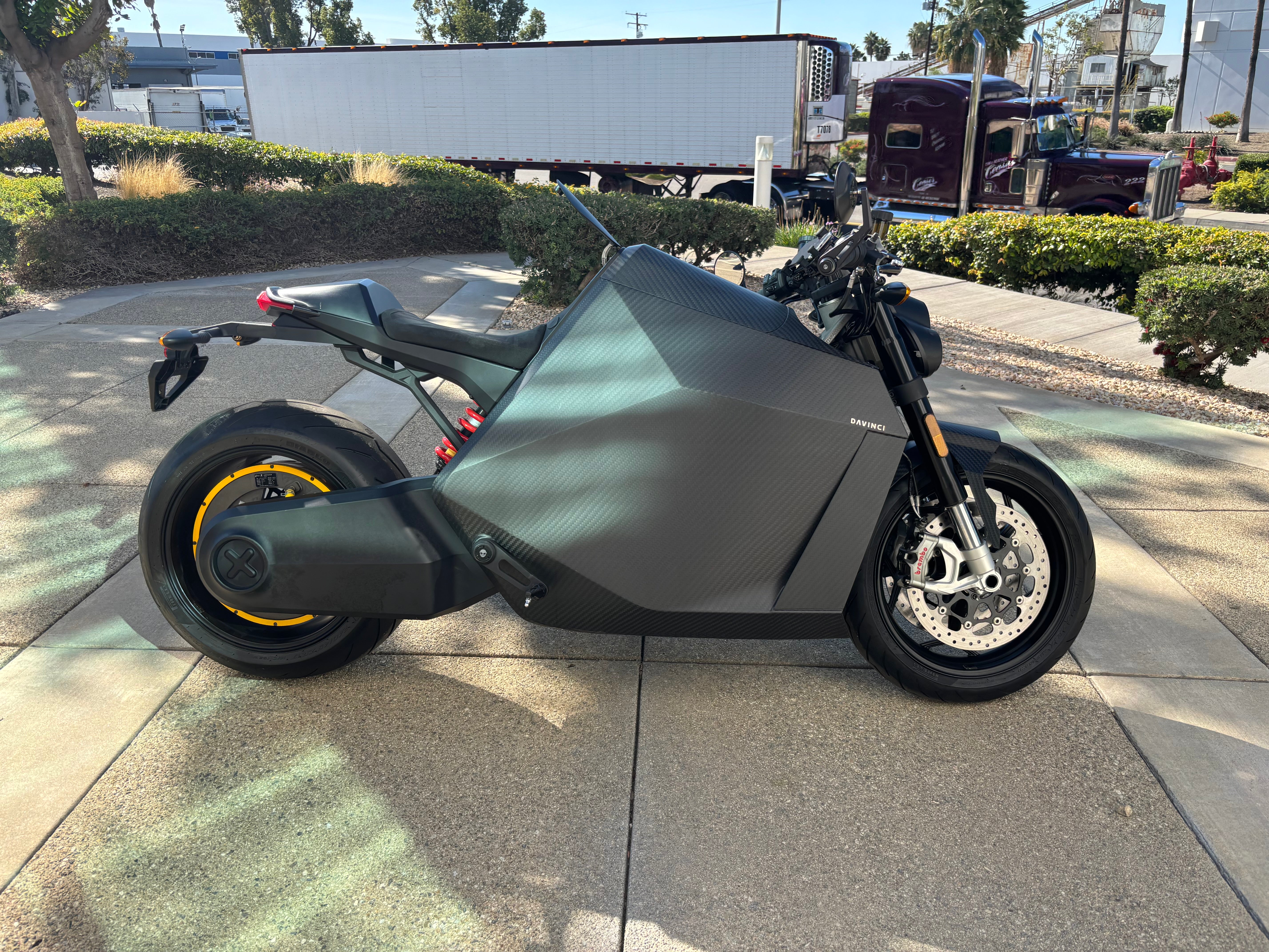 DAVINCI DC100 Superbike