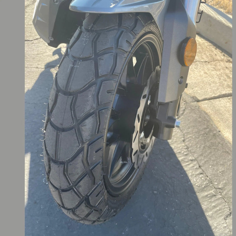 Lifan KPV 150 ADV front wheel with knobby off-road tire and disc brake