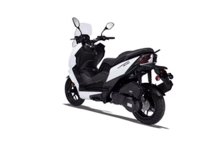 Supermach 200cc T16 Scooter