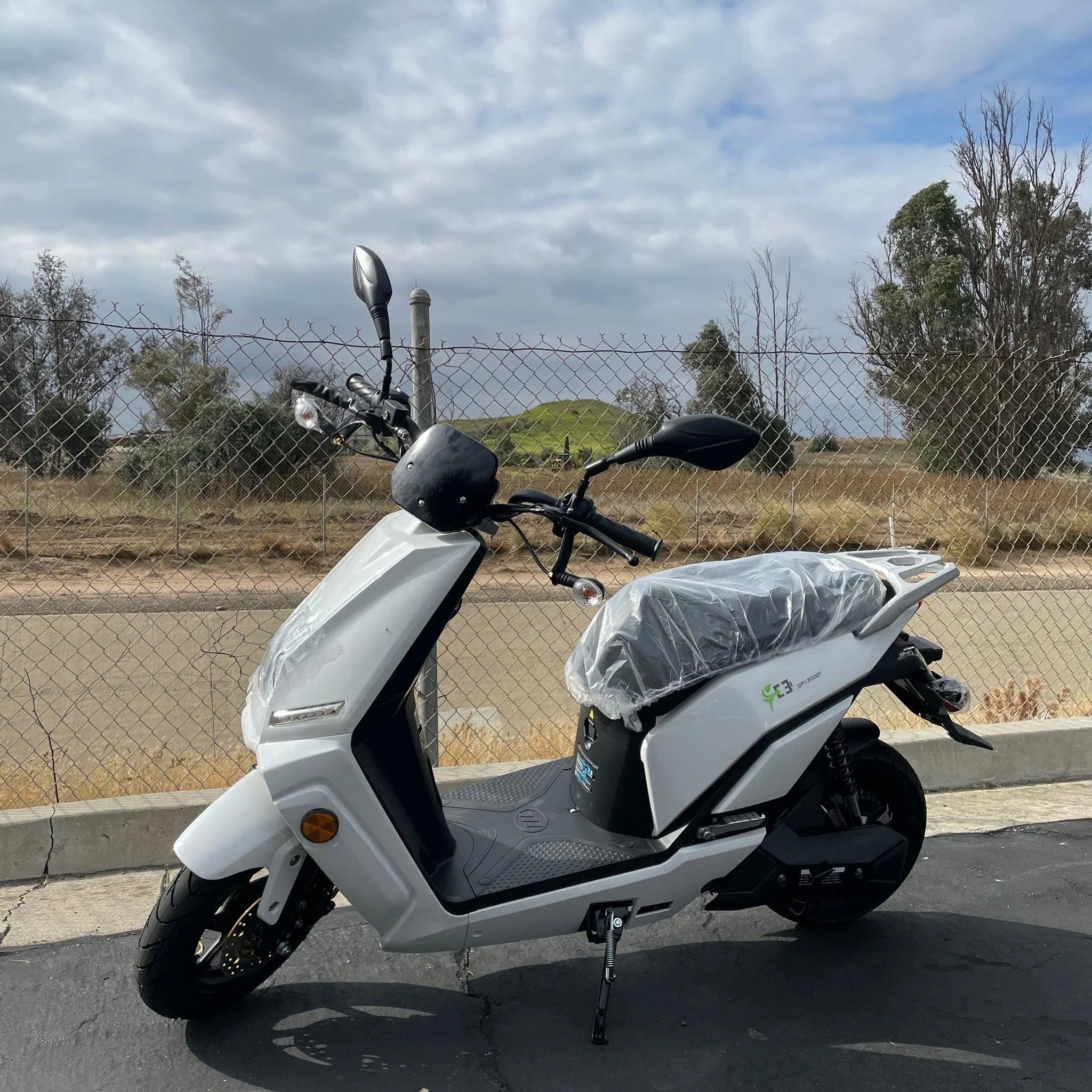 AMERICAN LIFAN E3 1200W BOSCH Electric SCOOTER –