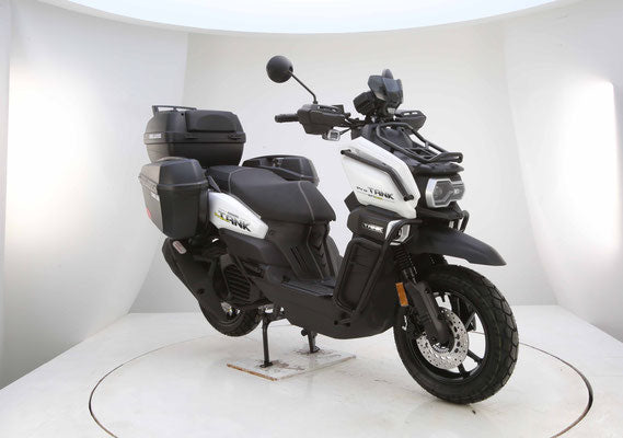 White TANK 200 EFI PRO DELUXE sccooter on a white platform with a neutral background