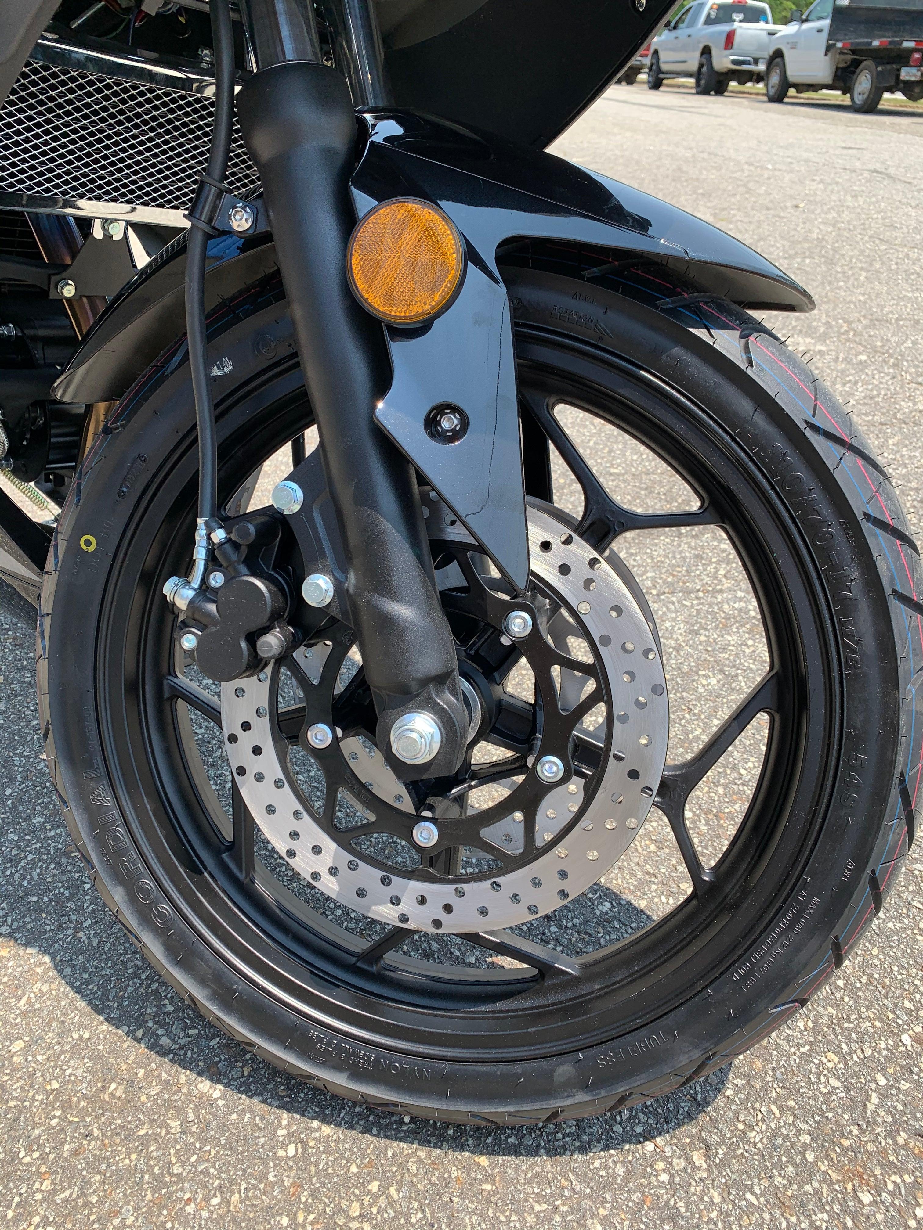 GTX 250 EFI, 5 speed sport bike, Oversized front and rear brakes, Custom Alloy Rims