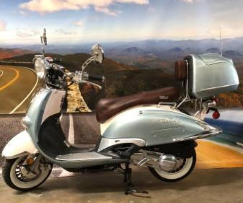 HERITAGE 150 - 2 TONE AUTOMATIC SCOOTER - TurboPowersports.com